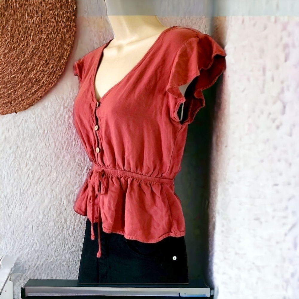 Ruffled Bohemian top size xs by one clothing